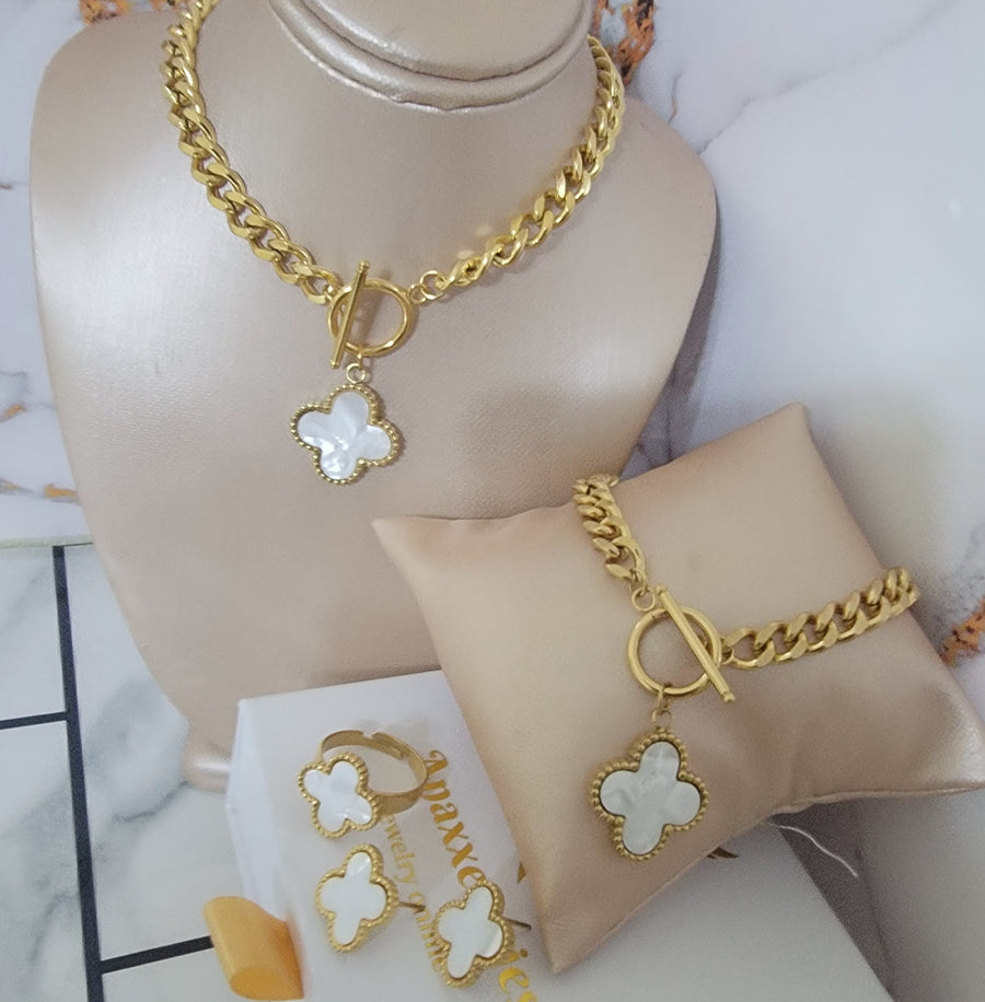 Shell clover set