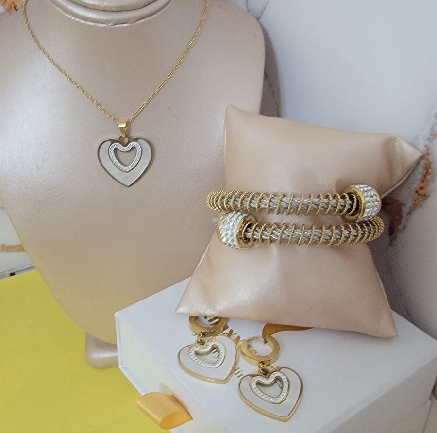 Golden heart set