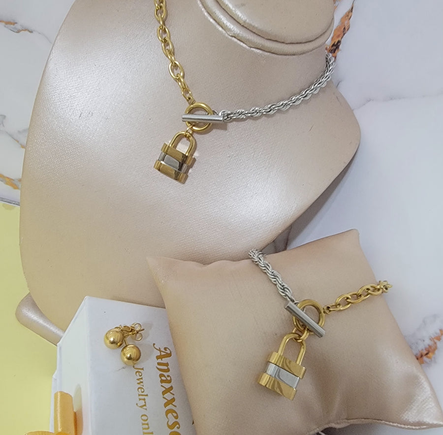 Paddlock set