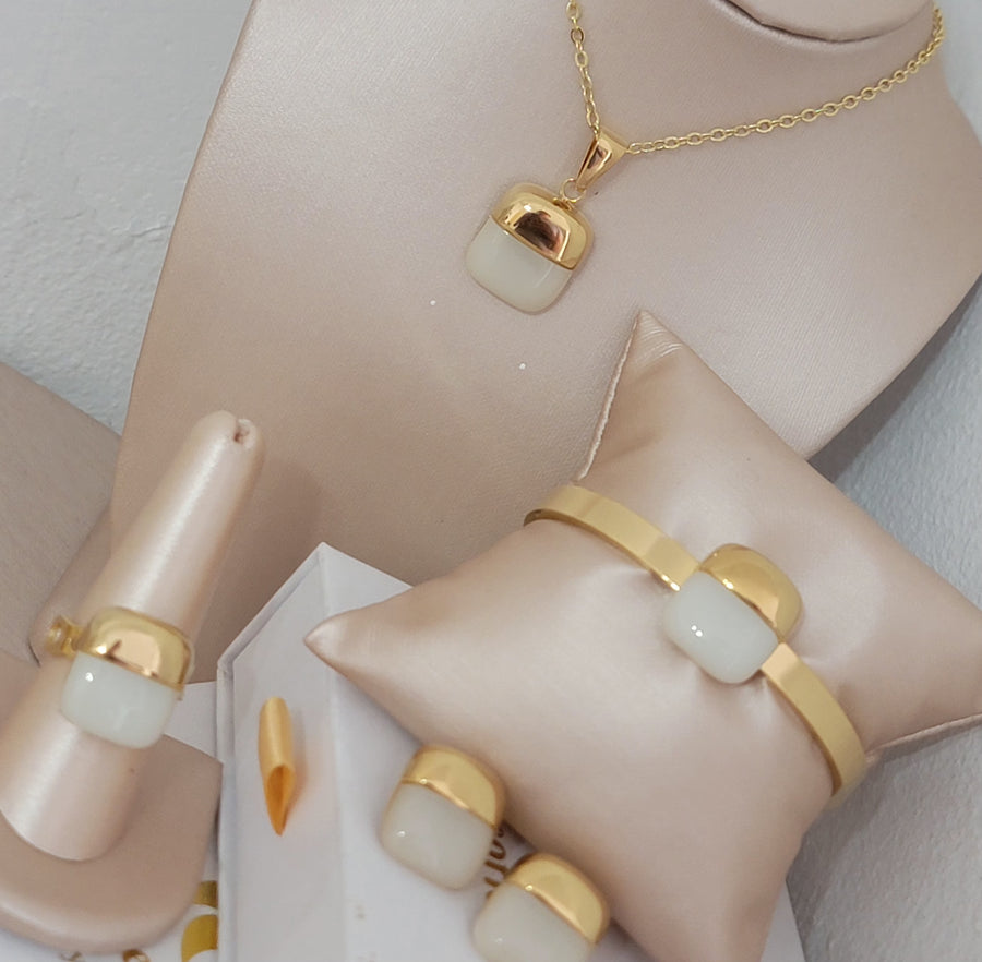 Golden beige set