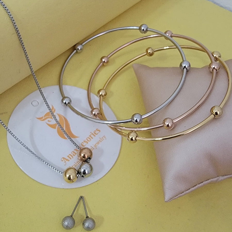 Triple bead set