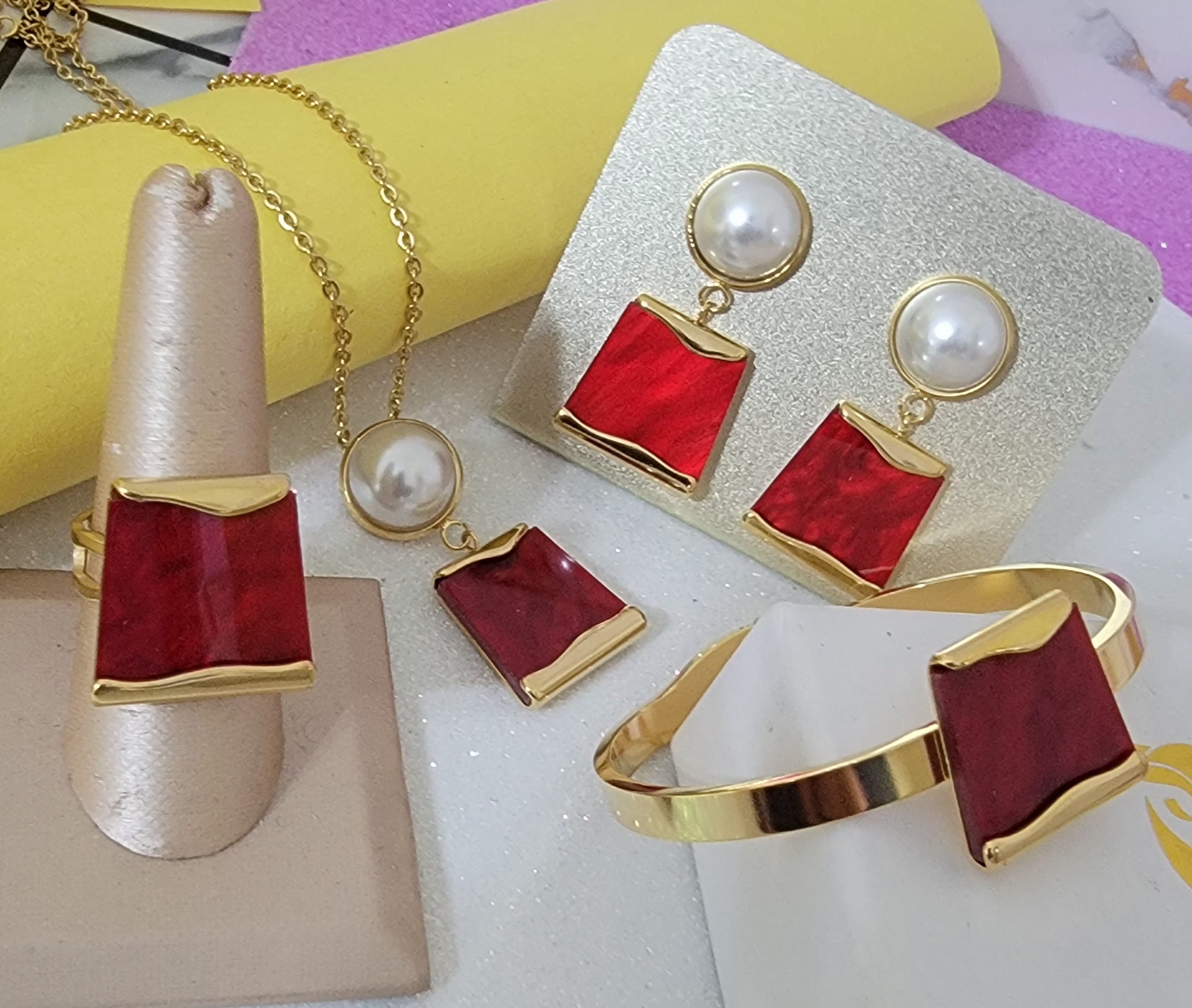 Red may set