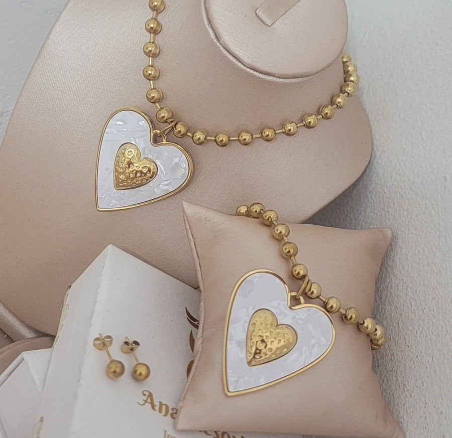 Golden heart set