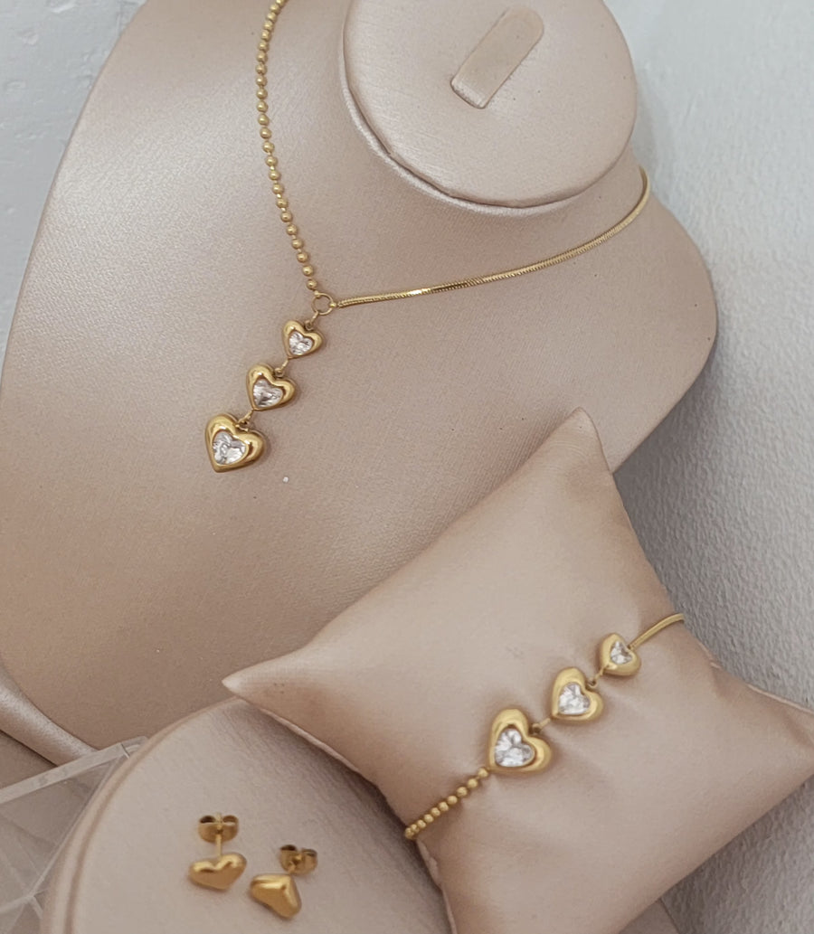 Triple heart set