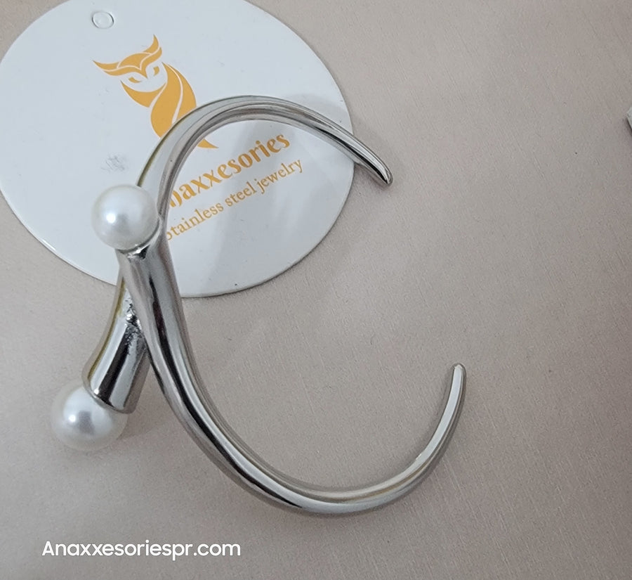 Silvery pearl essence