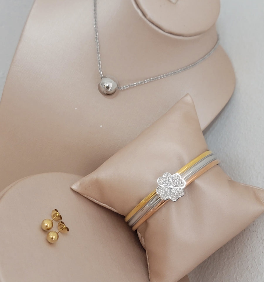 Trinity glow set