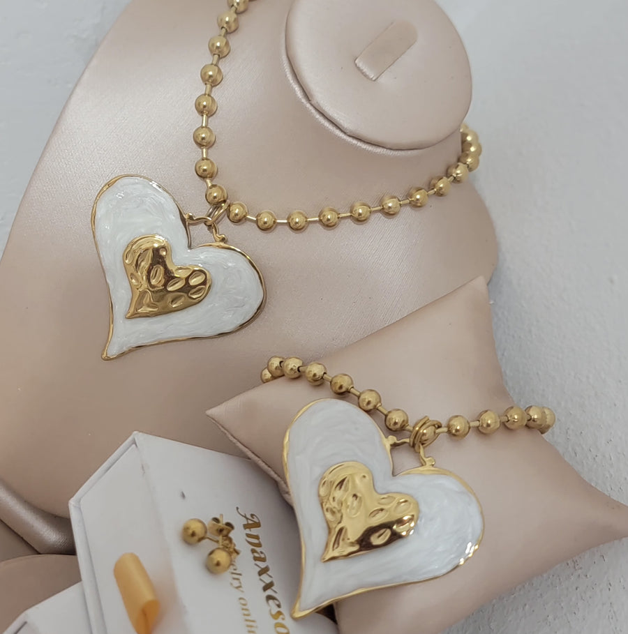 Golden white set