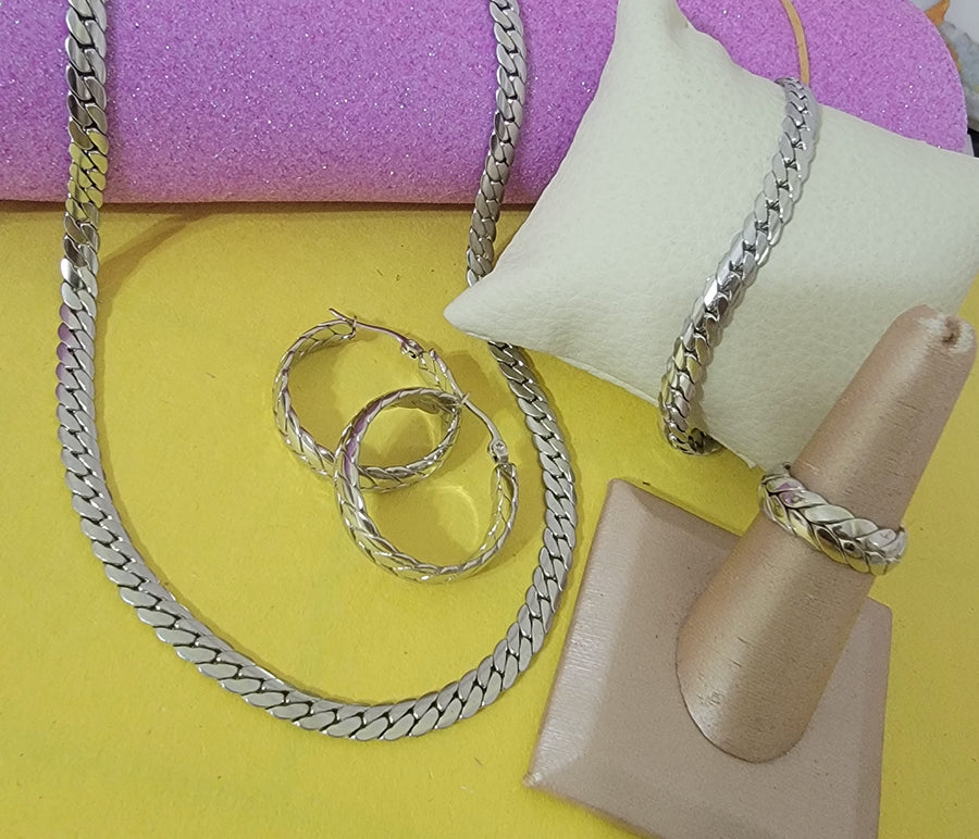 Silvery cubana style