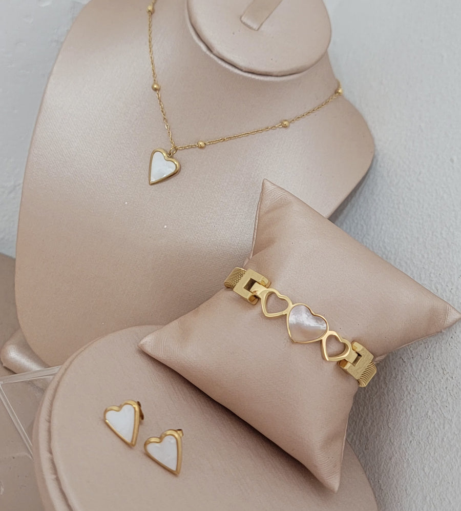 Shell heart set